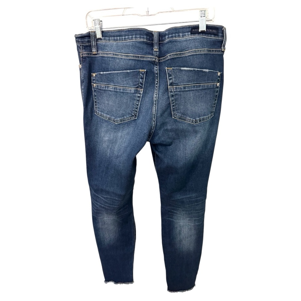 Rock & Republic Women’s Distressed Dark Wash Blue Jeans Kashmiere Size 14M - Picture 3 of 7
